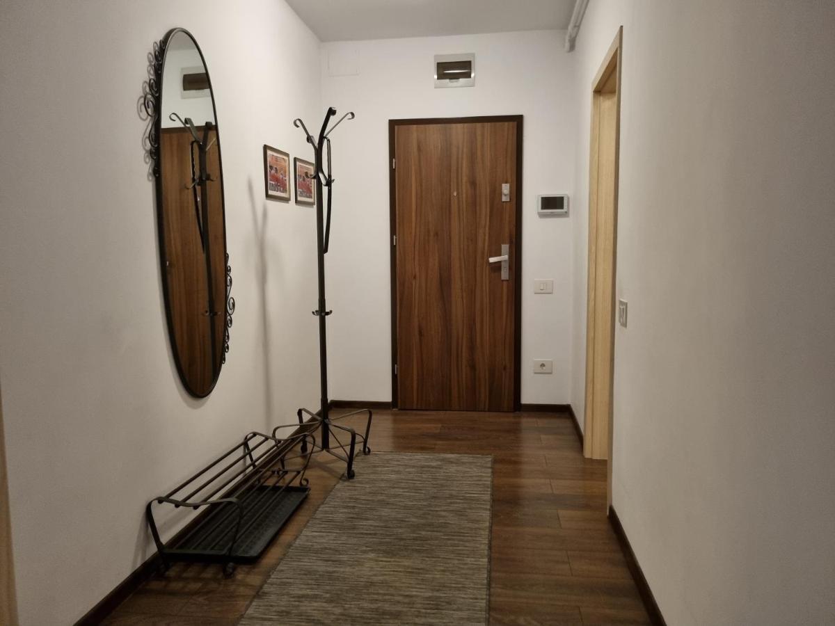 Avram Iancu Private Apartment With Ac Brasov Luaran gambar